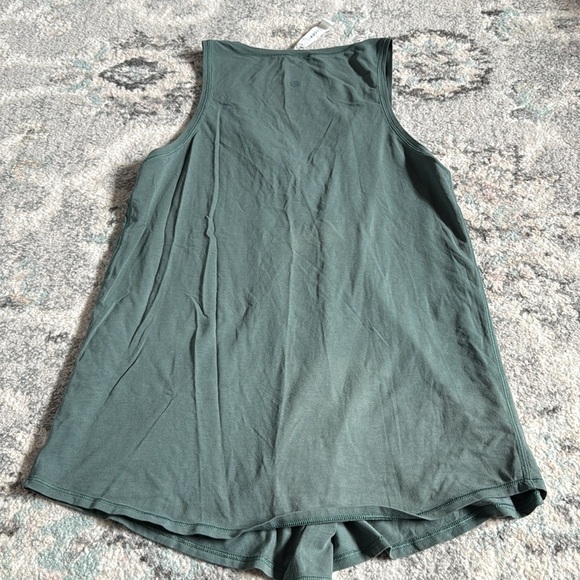 Lululemon Knot A Problem Tank in Graphite Green - Picture 5 of 6